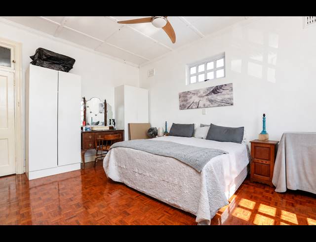 2 BEDROOM APARTMENT FOR SALE IN GLENWOOD